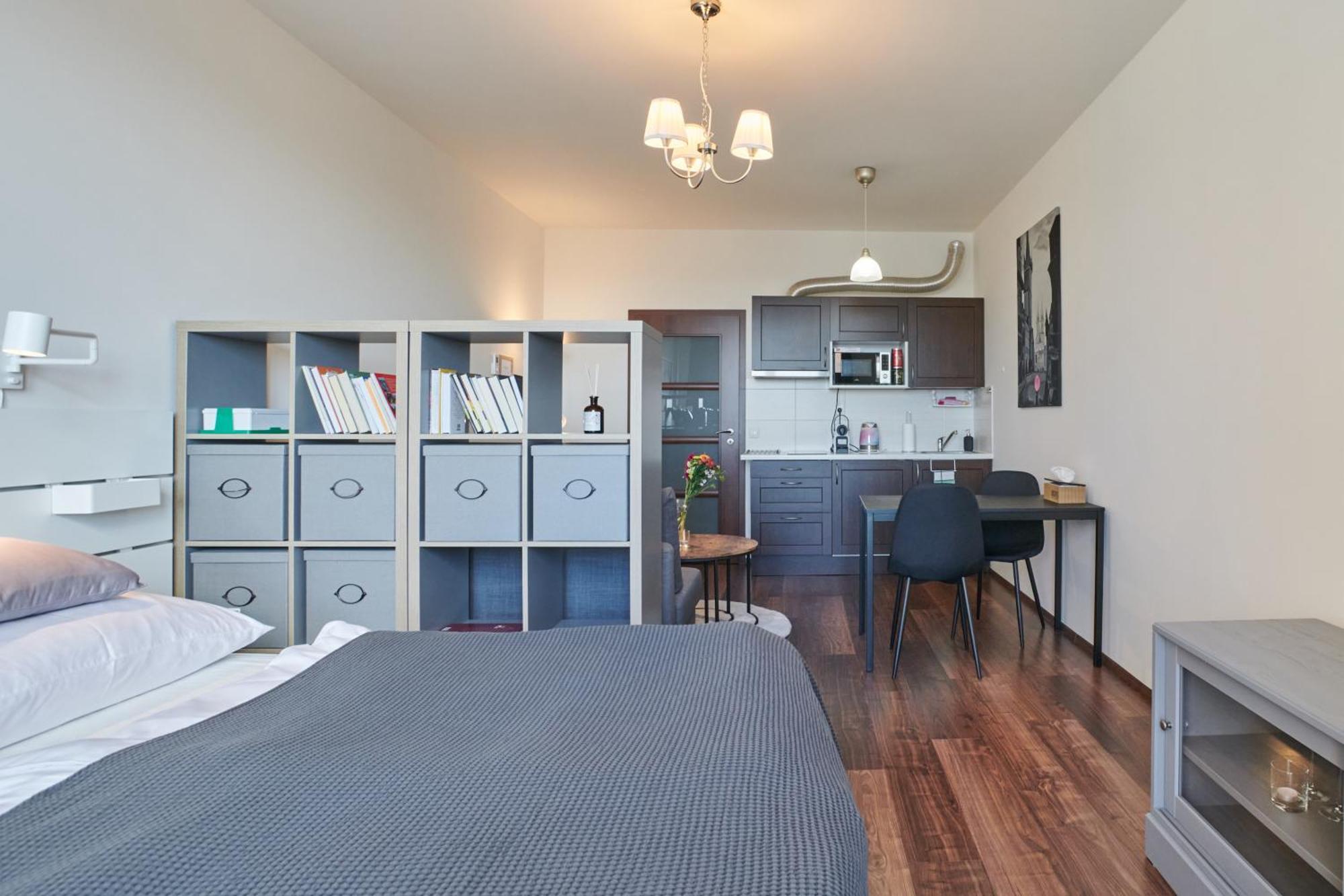 Appartement High-sky O2 Arena With Garage Parking And Ac