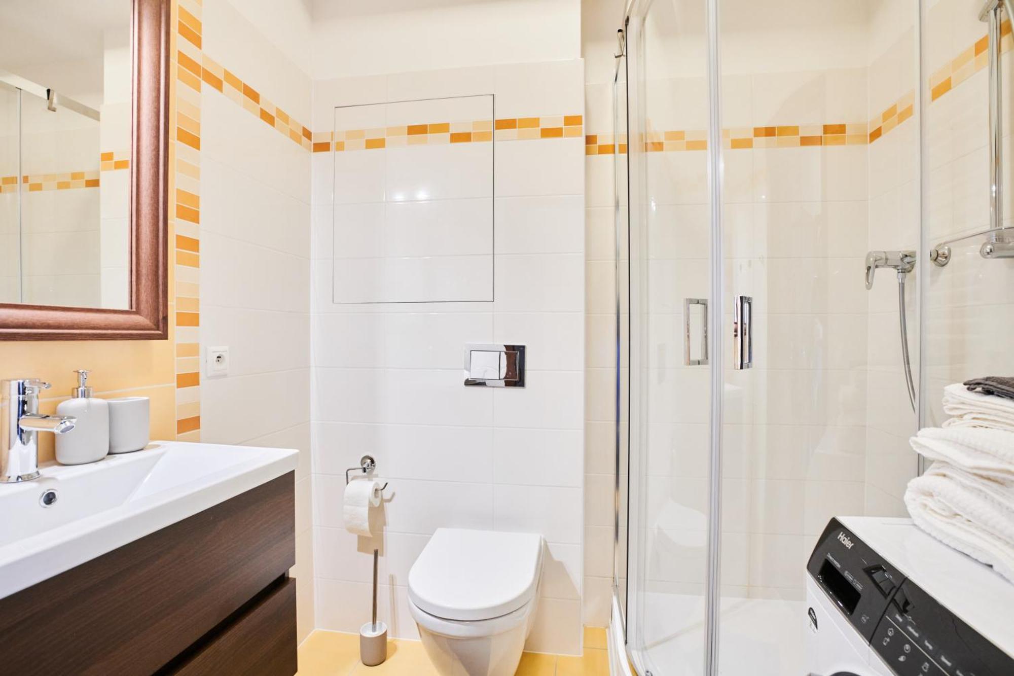 Appartement High-sky O2 Arena With Garage Parking And Ac *